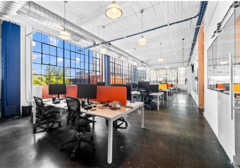 AMAZING INDUSTRIAL OFFICE DESIGN CONCEPTS THAT BRING A MODERN LOOK